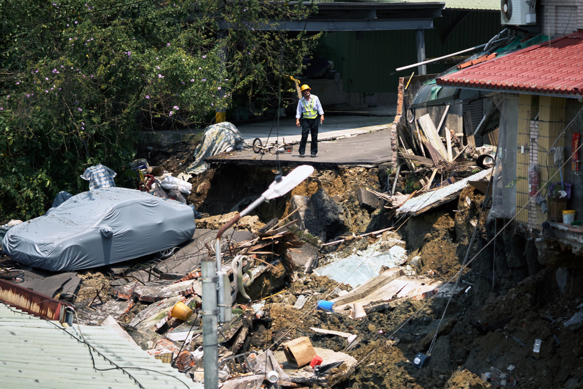 台湾4.8级地震灾区，众志成城，共克时艰