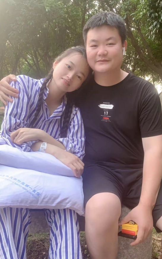 悼念与启示，一位抗癌网红的离去