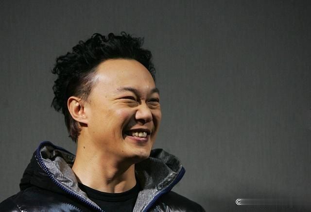 陈奕迅是否咳嗽了？一探究竟