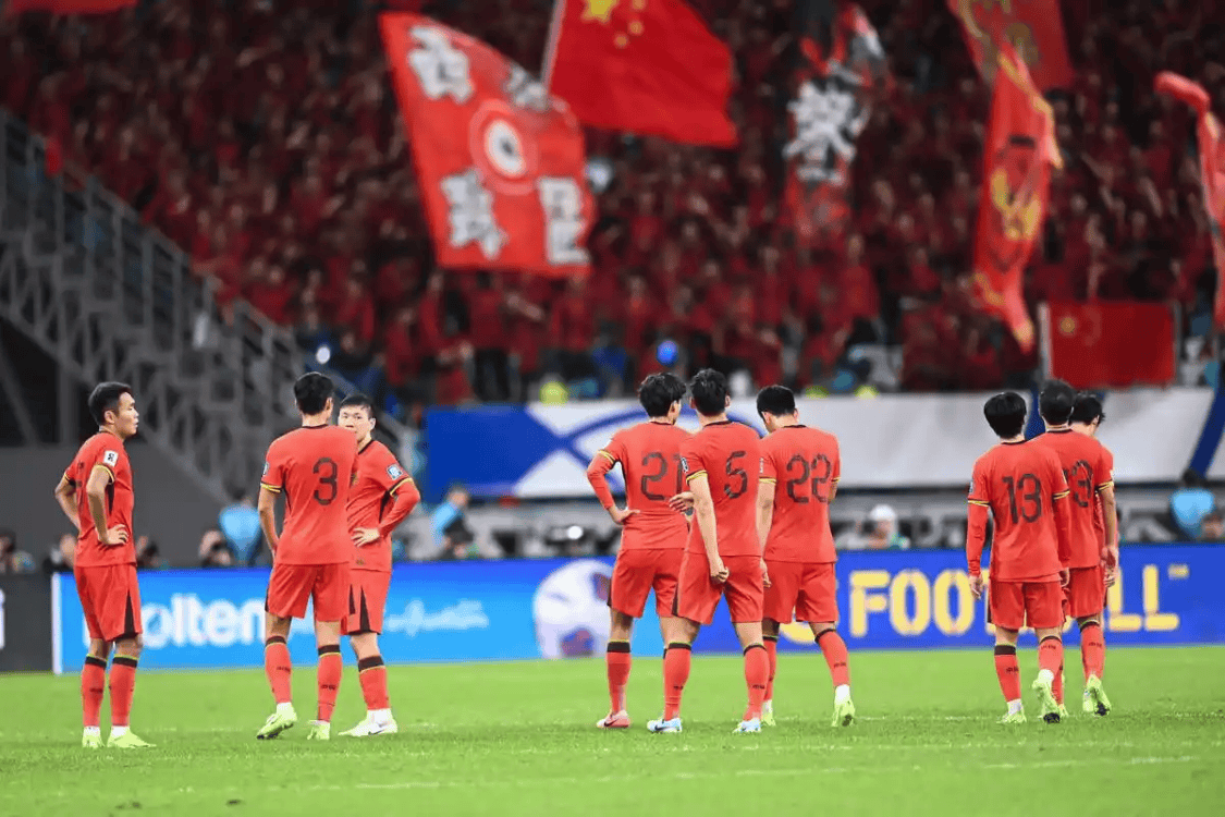 没开玩笑！中国足球队勇夺世界杯