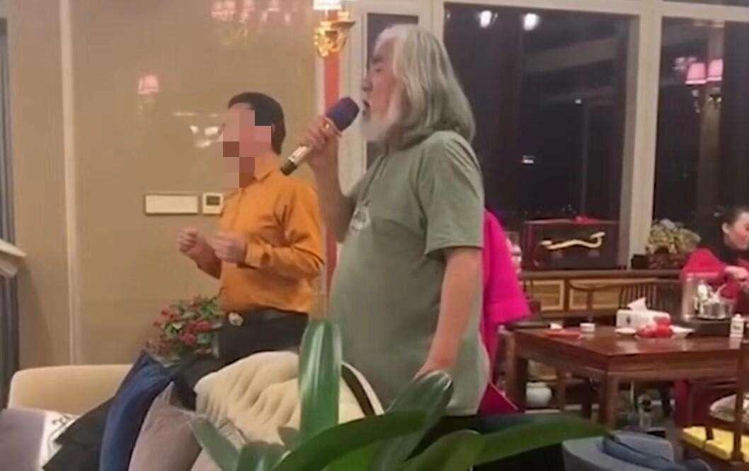 张纪中回应前妻喊话，真相背后的故事