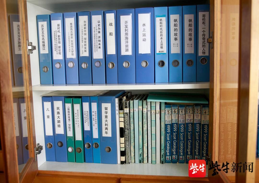 退休老教授的故事，岁月沉淀的智慧与人生的风采