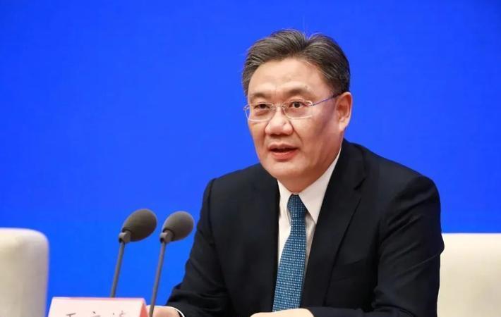 美国维持对华关税不变，影响与前景分析