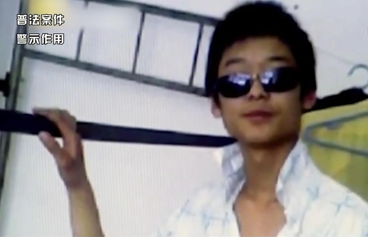 关于一名八岁男孩失踪的紧急搜寻与深度思考