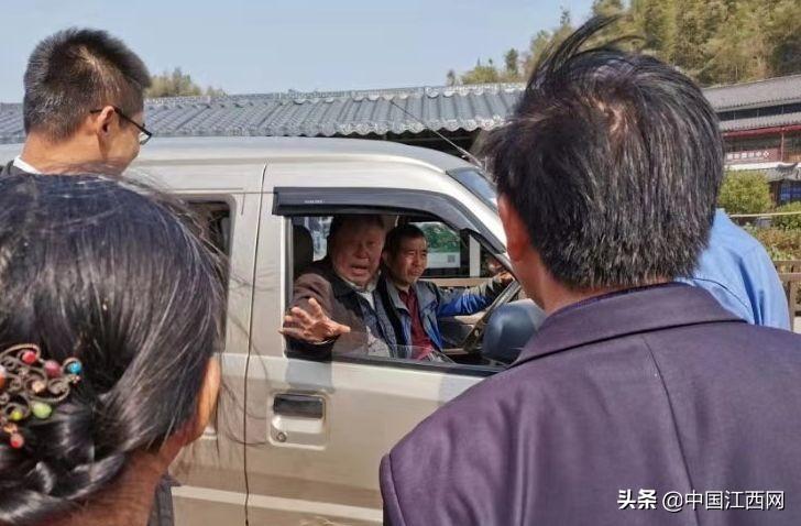 8岁男孩爬山失联超40天，家属发声怎么办